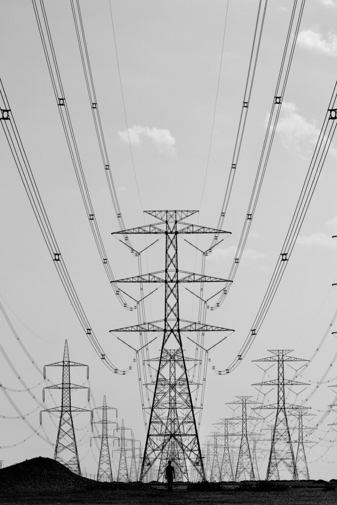 Peak demand charges on school district electric bills